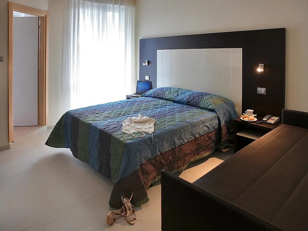 Hotel Ricchi Rimini 3*,  Italie